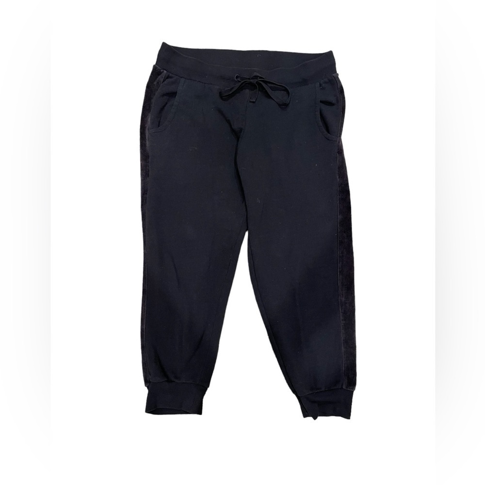 Z by Zella Women’s Black Capri Joggers